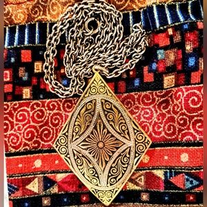 ⚒️Hold for Cindy⚒️Vint.(1970) Antiqued Bronze Western Goth Pendant Necklace